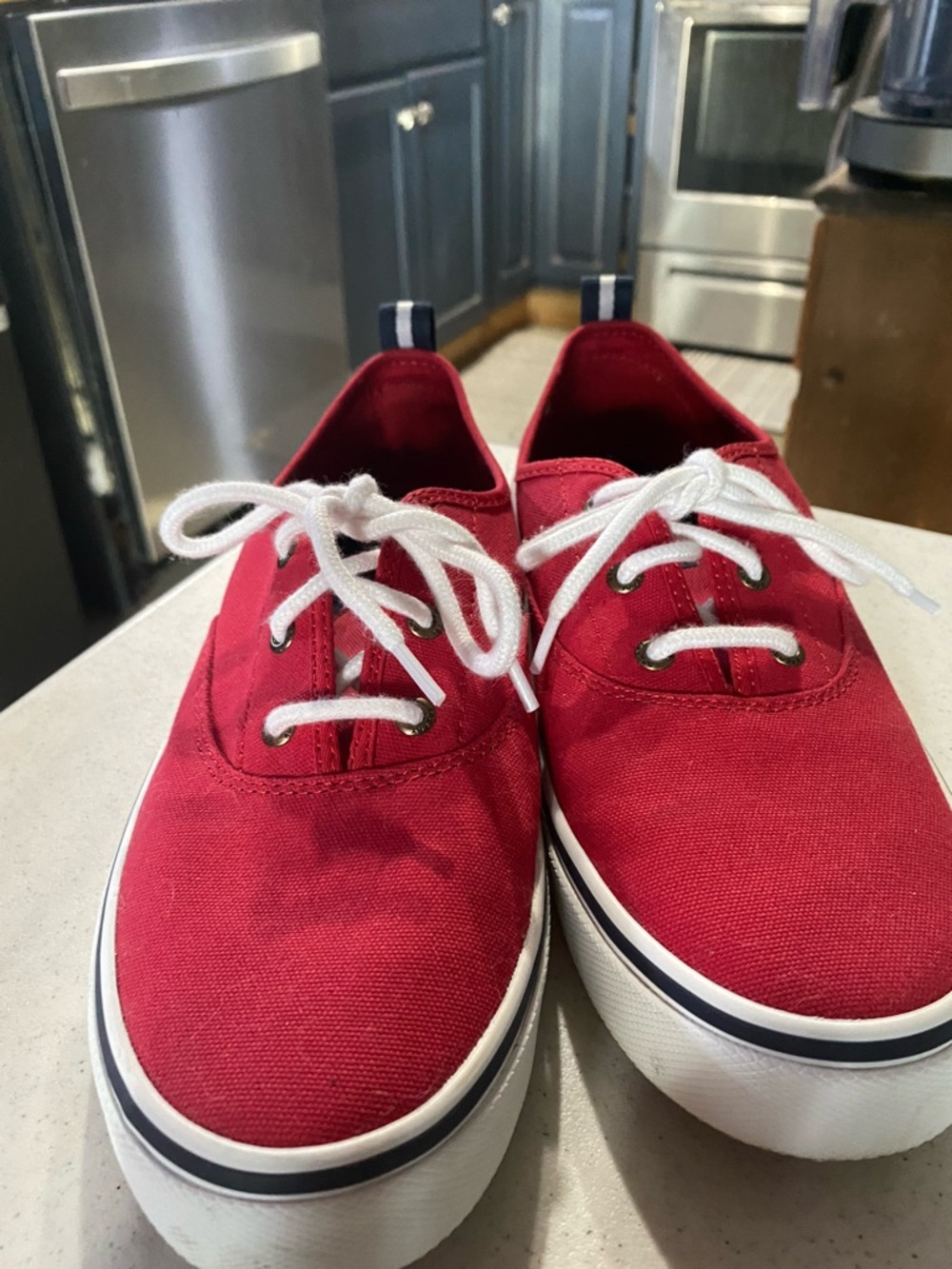 Sperry Red Canvas Low-Top Sneakers with Navy Insole